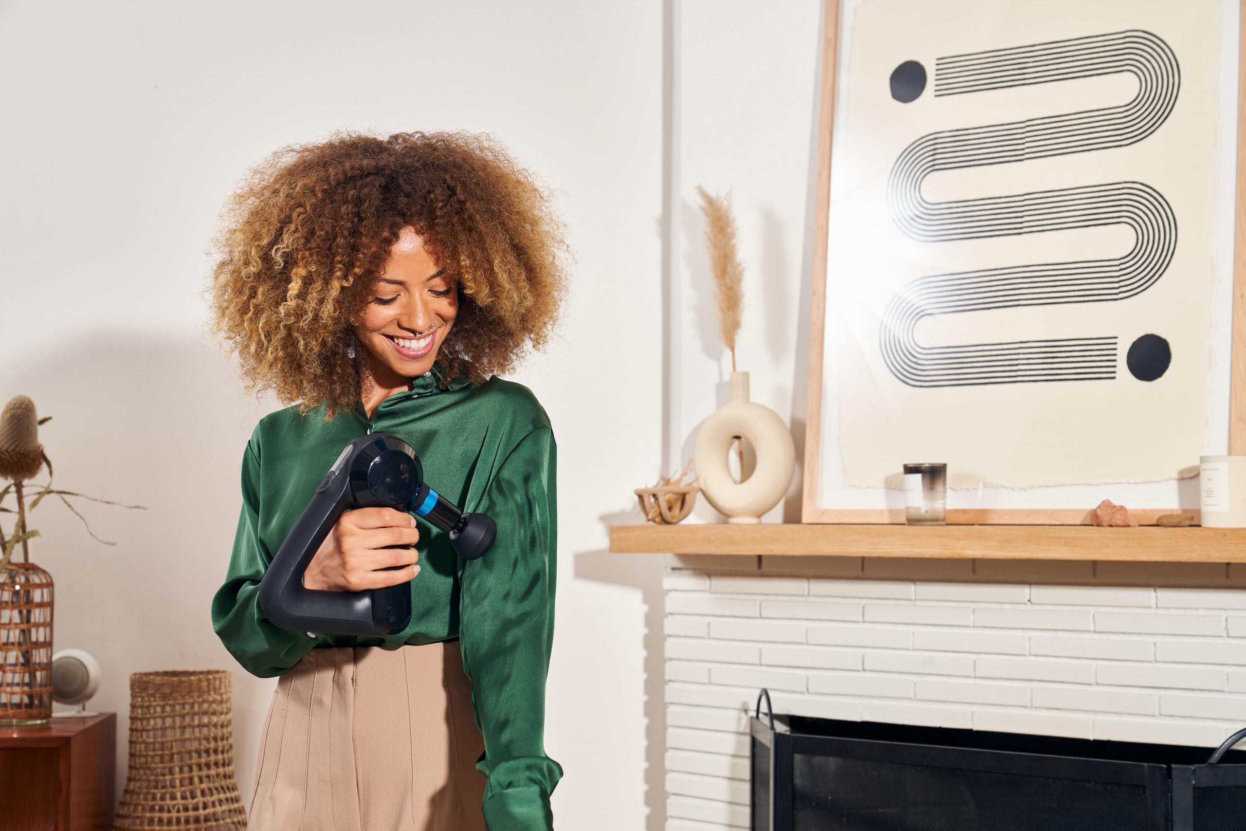 Theragun Prime + Wedge Accessory