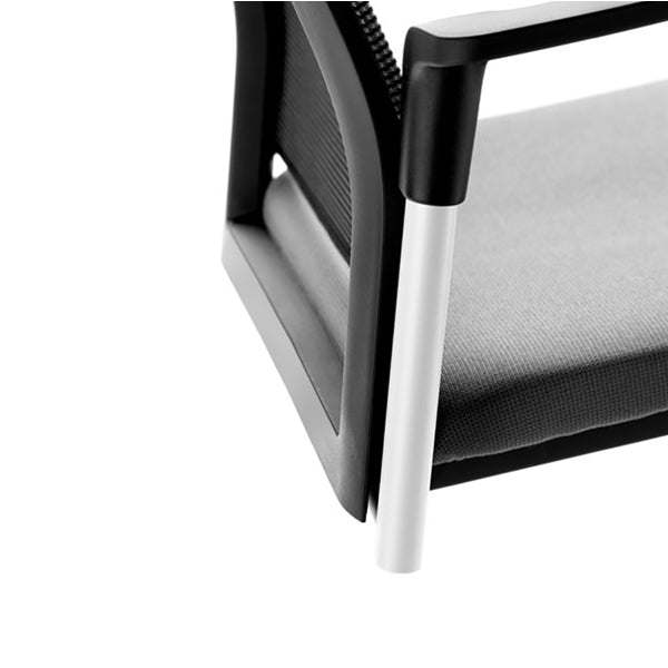 P3K, the multipurpose chair from Ergonomika