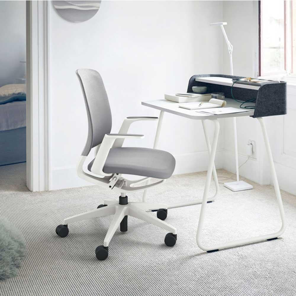 Sedus SE:MOTION Ergonomic Desk Chair | Light Grey