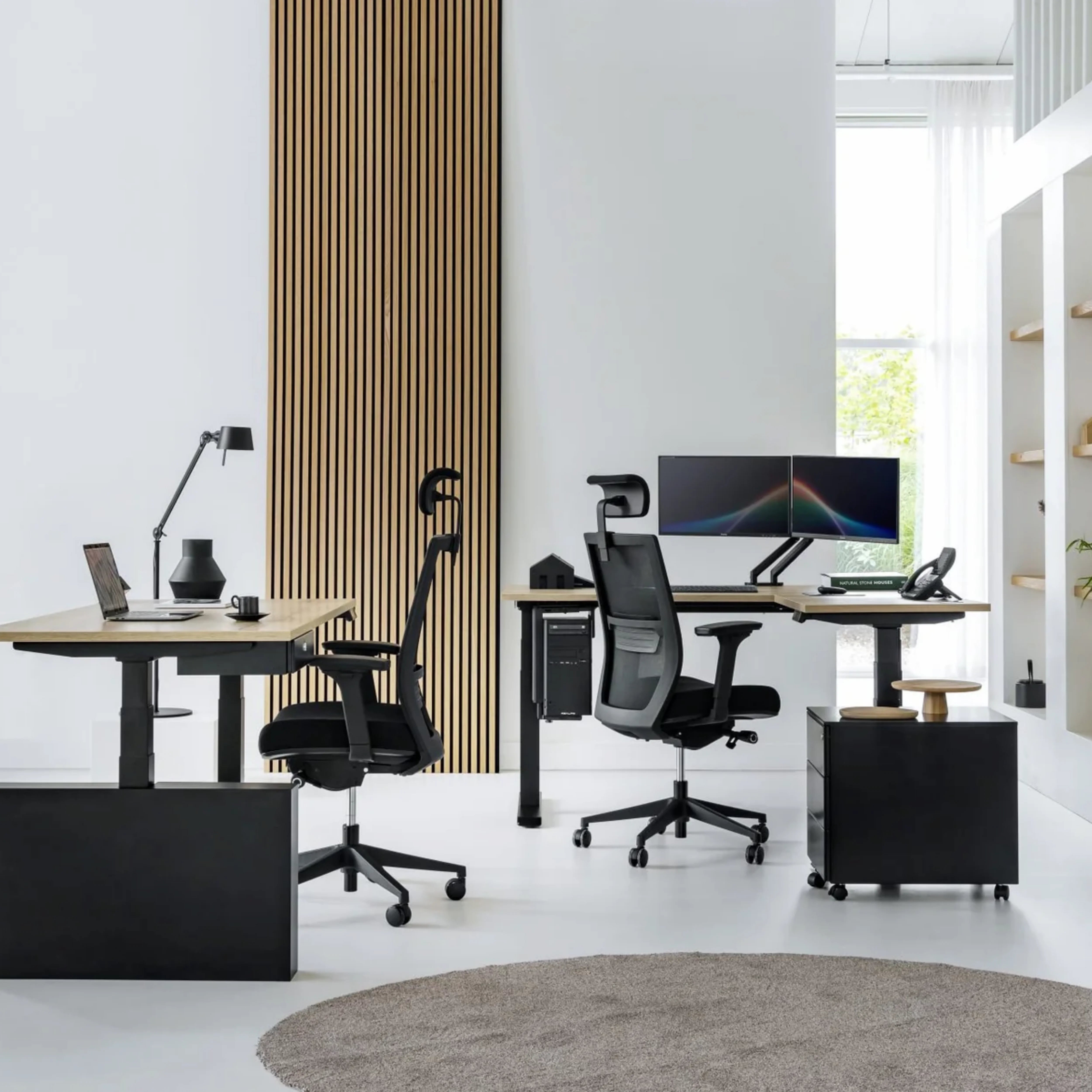 Silla moderna de oficina Aire con cabezal