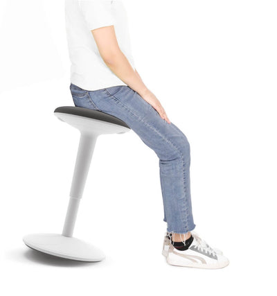 Conga ergonomic stool by Gonos | White