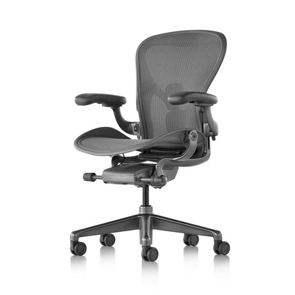 Cadira Oficina Ergonòmica AERON d'Herman Miller | Grafit | Talla B