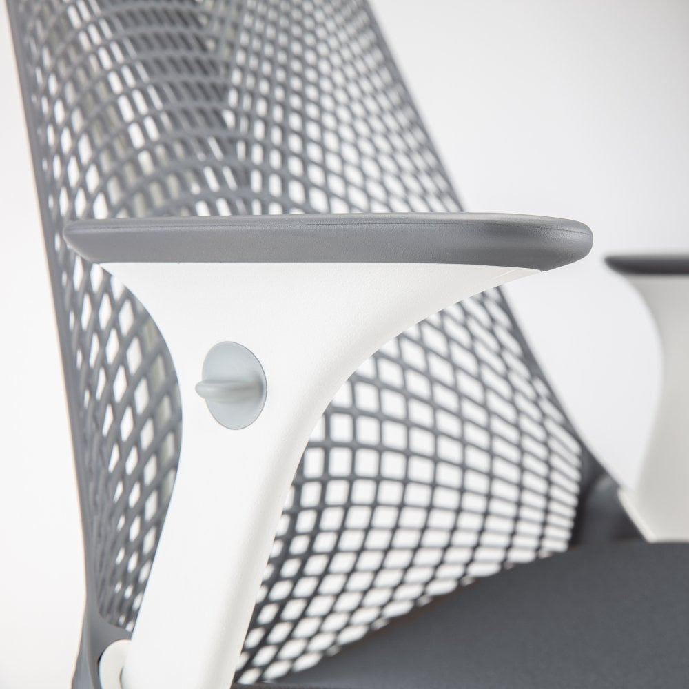 silla escritorio sayl herman miller gris