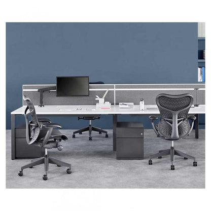 Cadira Oficina Ergonòmica MIRRA 2 BUTTERFLY de Herman Miller | Grafit